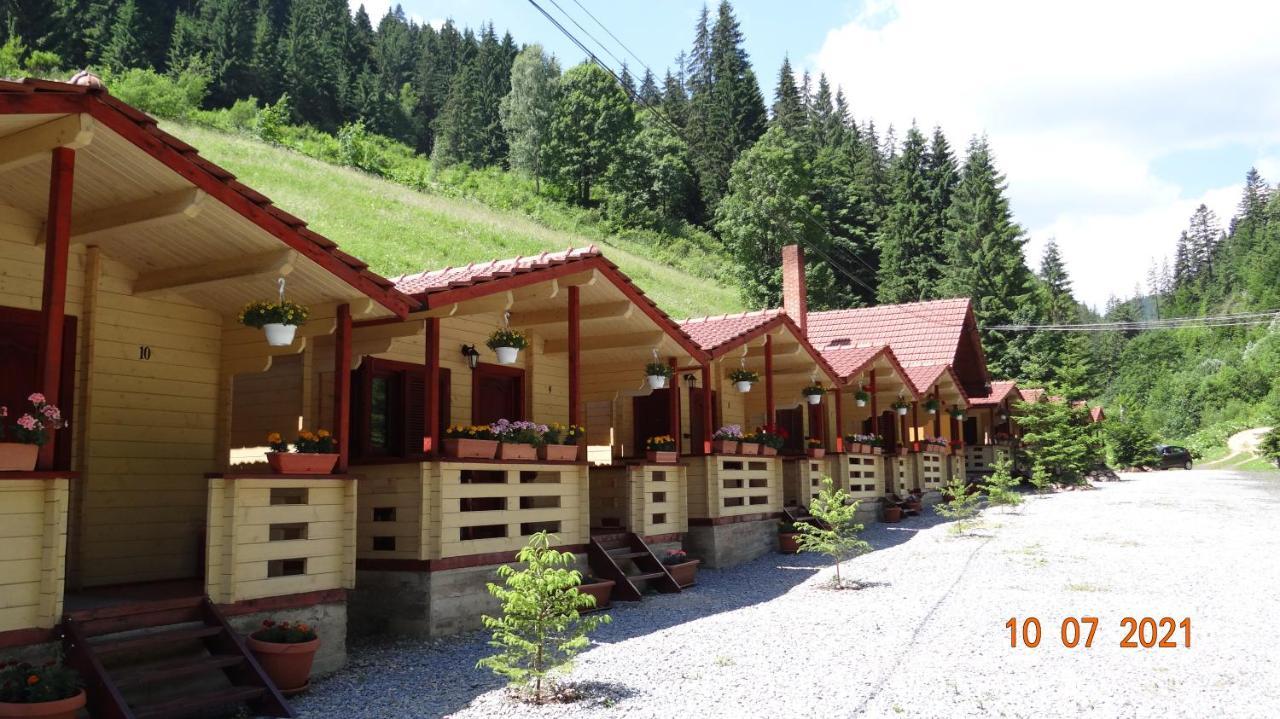 Hotel Casutele Likas Lacu Roșu Exterior foto